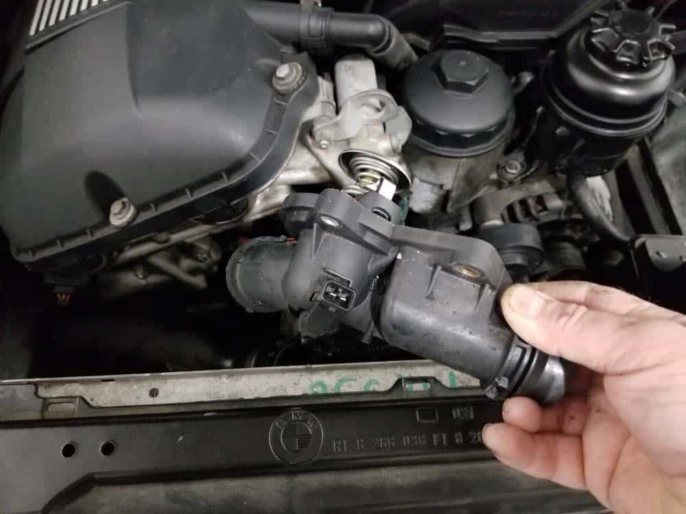 See U2569 in engine